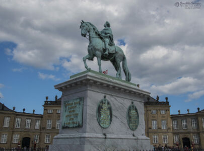 Bronze cast equestrian statue of King Frederik V mounted on a marble plinth. 
