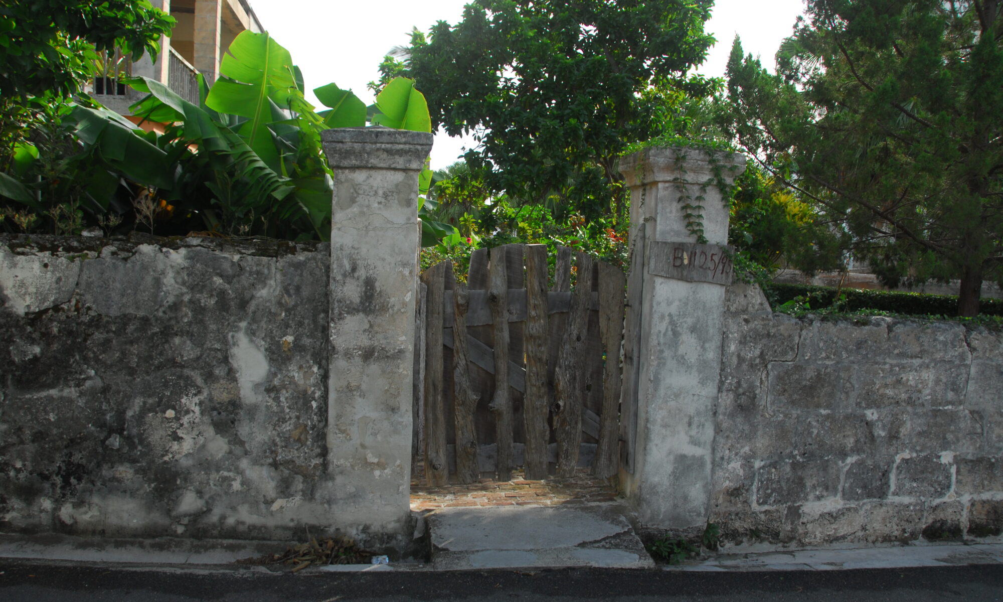 Bermuda Gate